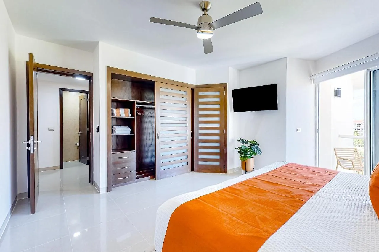 Mareazul 436 Norte 2 Bedroom Playa del Carmen Mexico