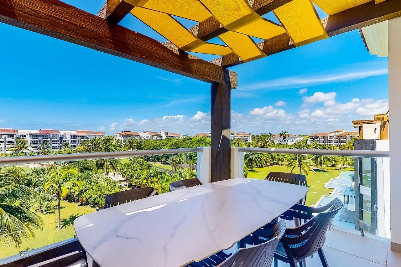 Mareazul 436 Norte 2 Bedroom Playa del Carmen Apartment